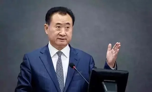 王健林的又一個小目標，這次是裁員！