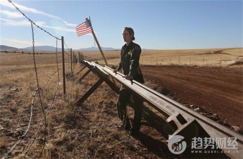 德國總理默克爾Angela Merkel在其近日訪問墨西哥的行程中對于修建