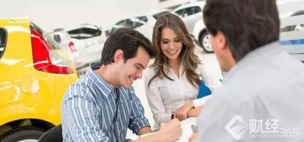 你一個(gè)月掙多少錢才養(yǎng)得起10萬(wàn)的車？看完扎心了