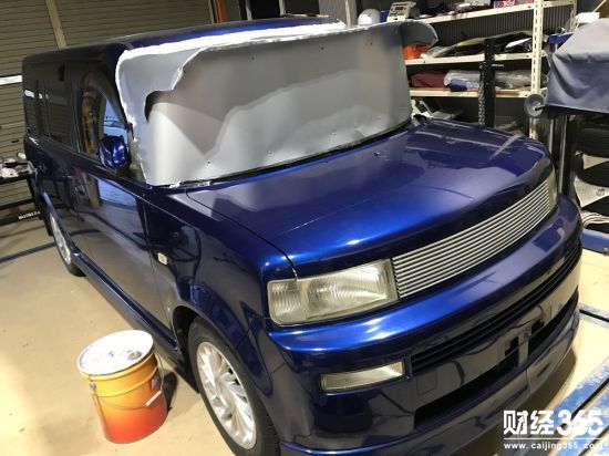 創(chuàng)業(yè)資訊：能玩游戲,還能開車 日本玩家把私家車改成了游戲機(jī)